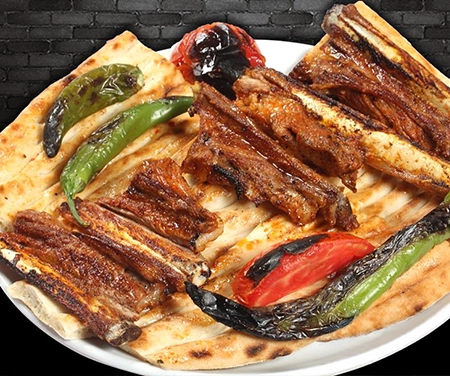 Diyarbakır Usulü Kemikli Kebap